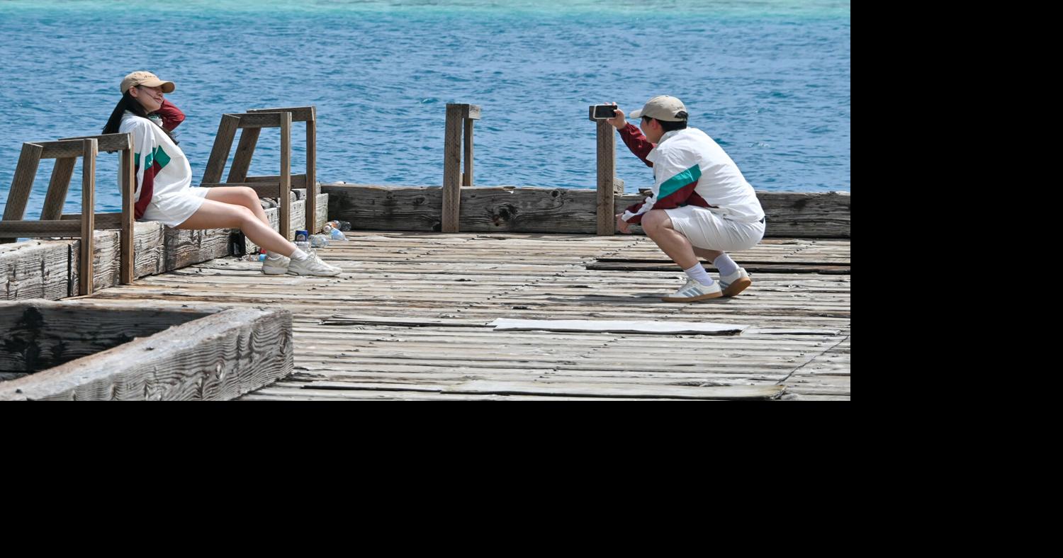 GVB: Visitor arrivals down 28%