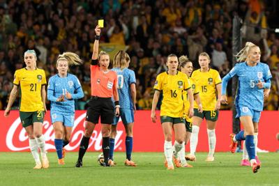 All female football officiating crew makes history