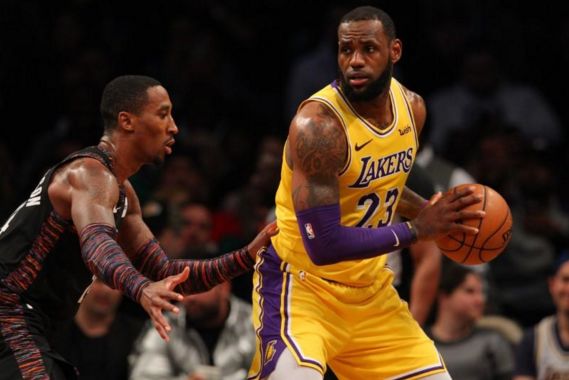 LeBron James says Lakers need to play with 'urgency