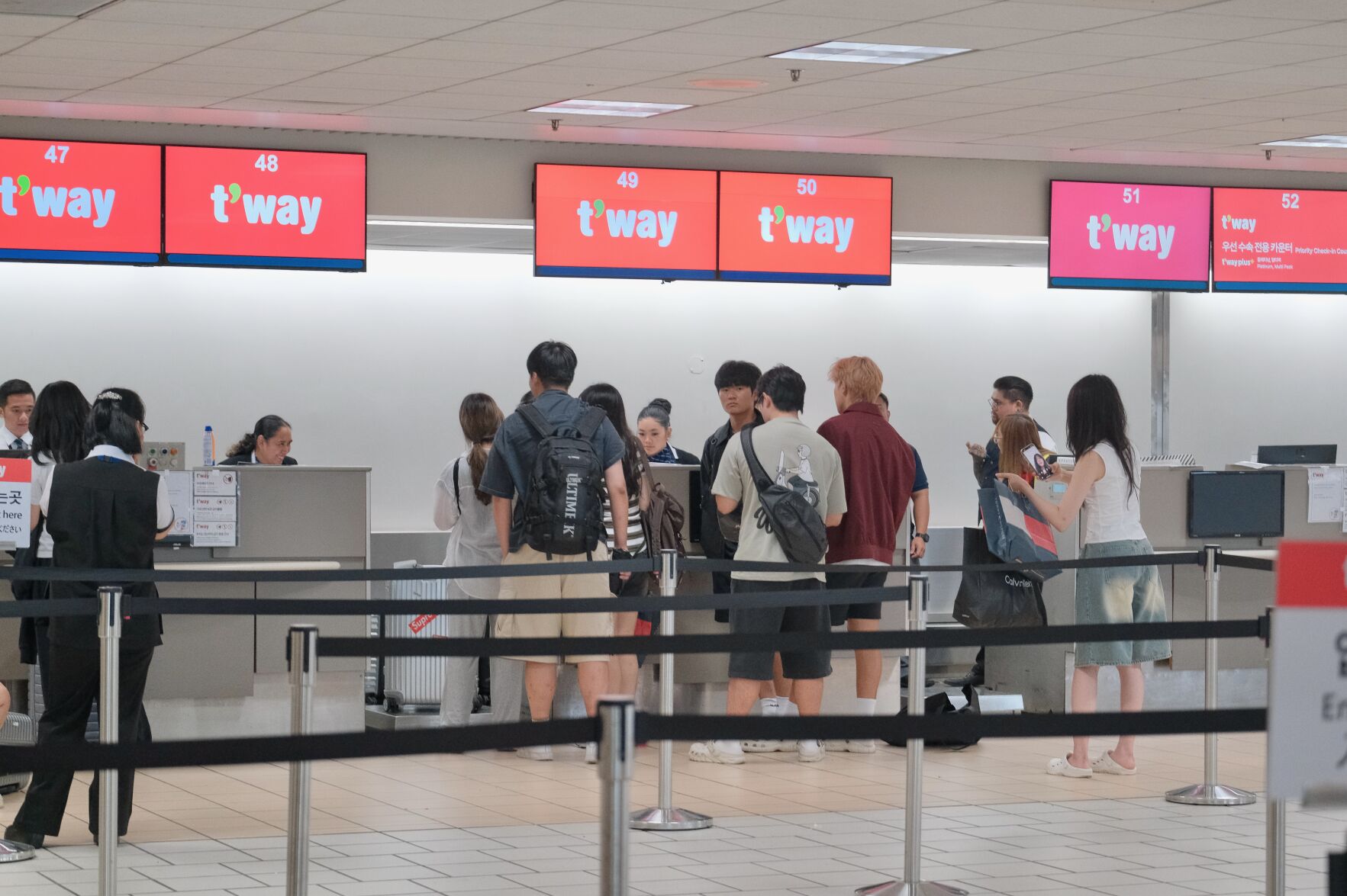 T way Air resumes daily flights - 687b347dcde8a.image
