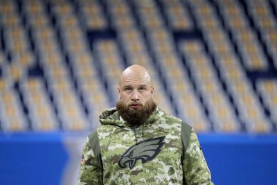 Eagles’ Lane Johnson opens up about anxiety, depression