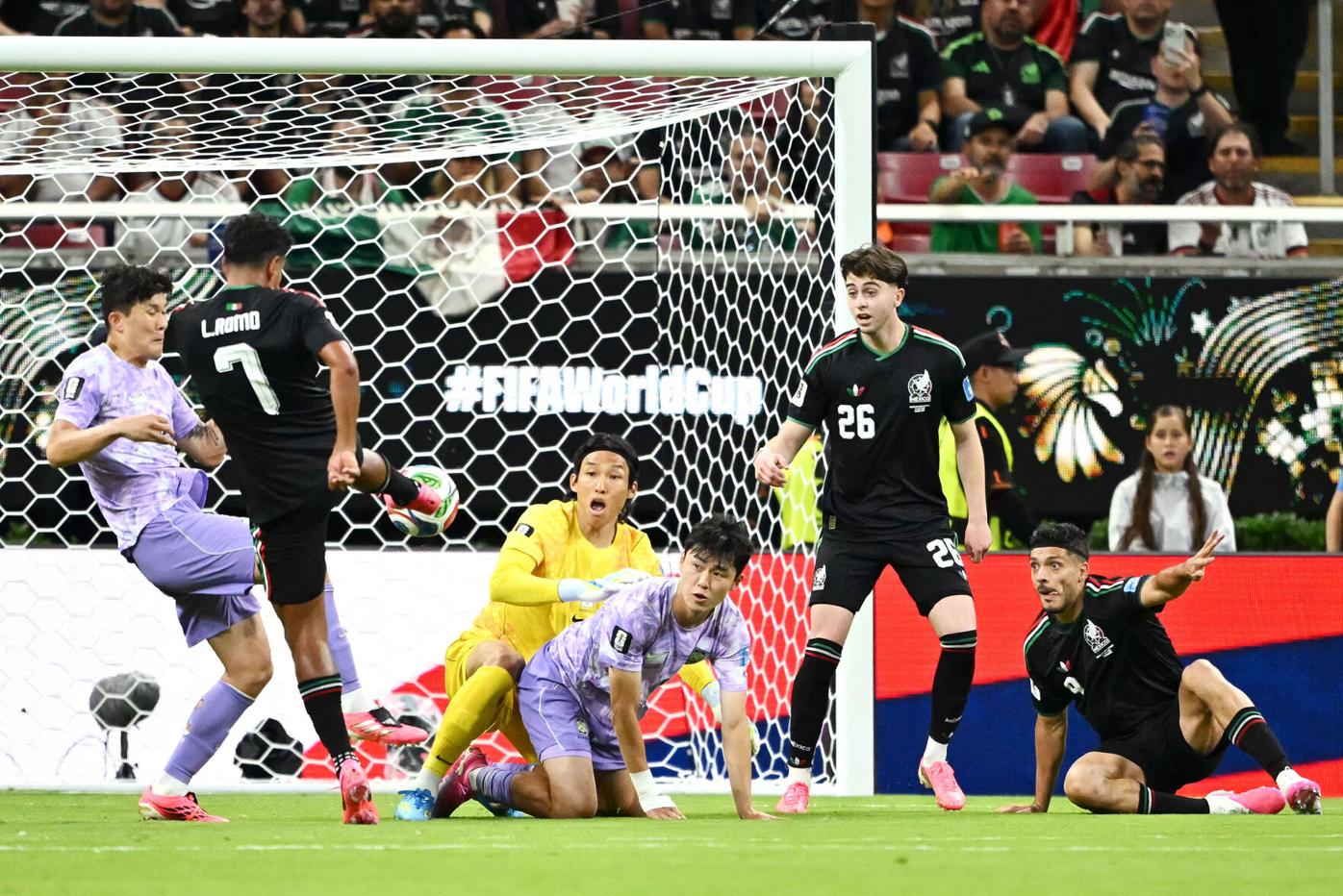 Goalkeeper Raúl Rangel's elite play and South Korea's mistake help Mexico  advance | National Sports | postguam.com