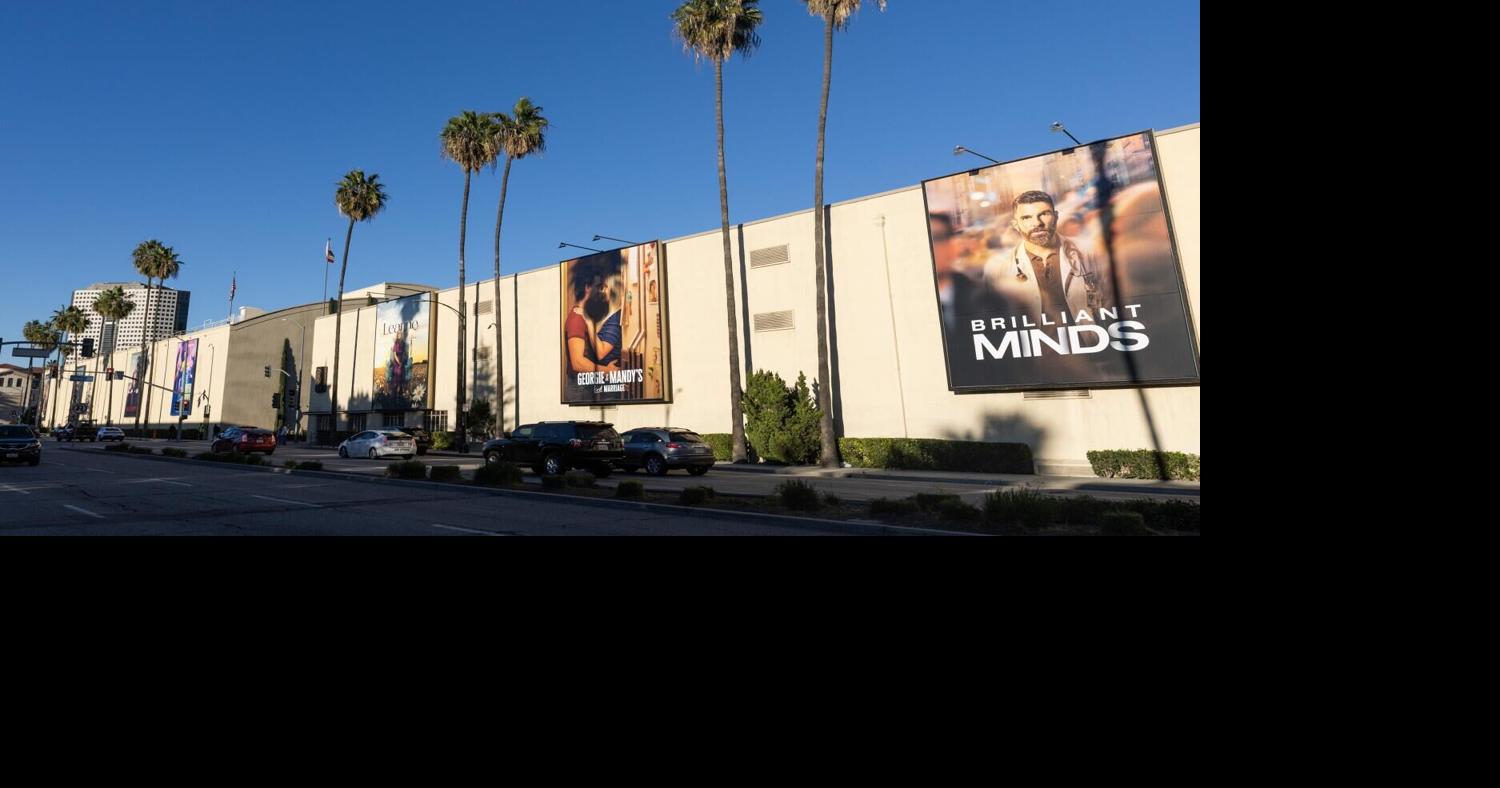 Warner Bros. Discovery reopens bidding, gives Paramount 7 days to make its case