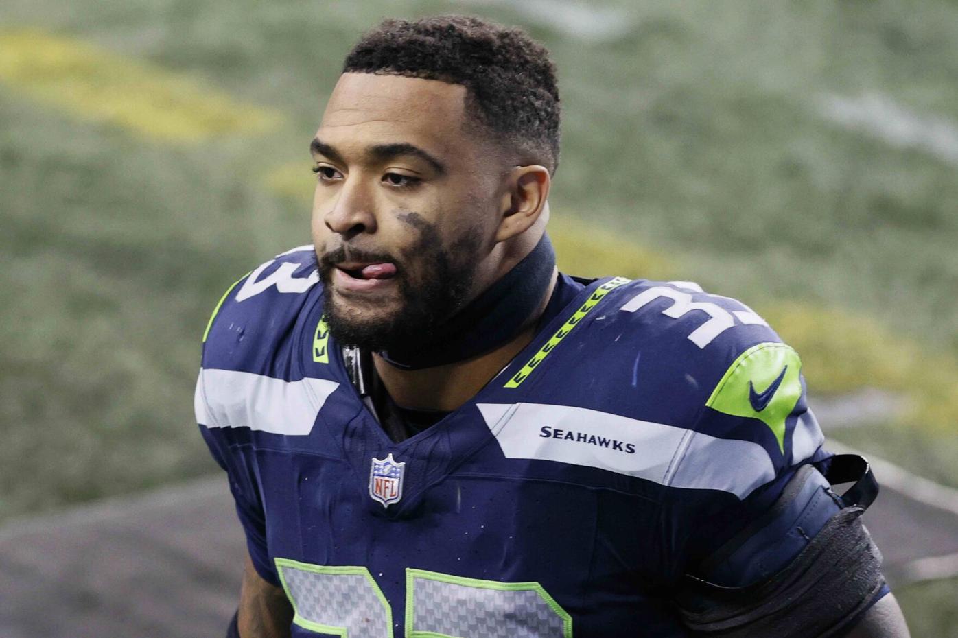 Rams LB Bobby Wagner destroyed a protestor and Twitter loved it