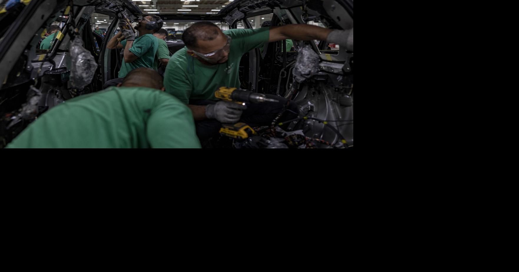 Bulletproof cars see $660M boom in Brazil after robberies stoke fear