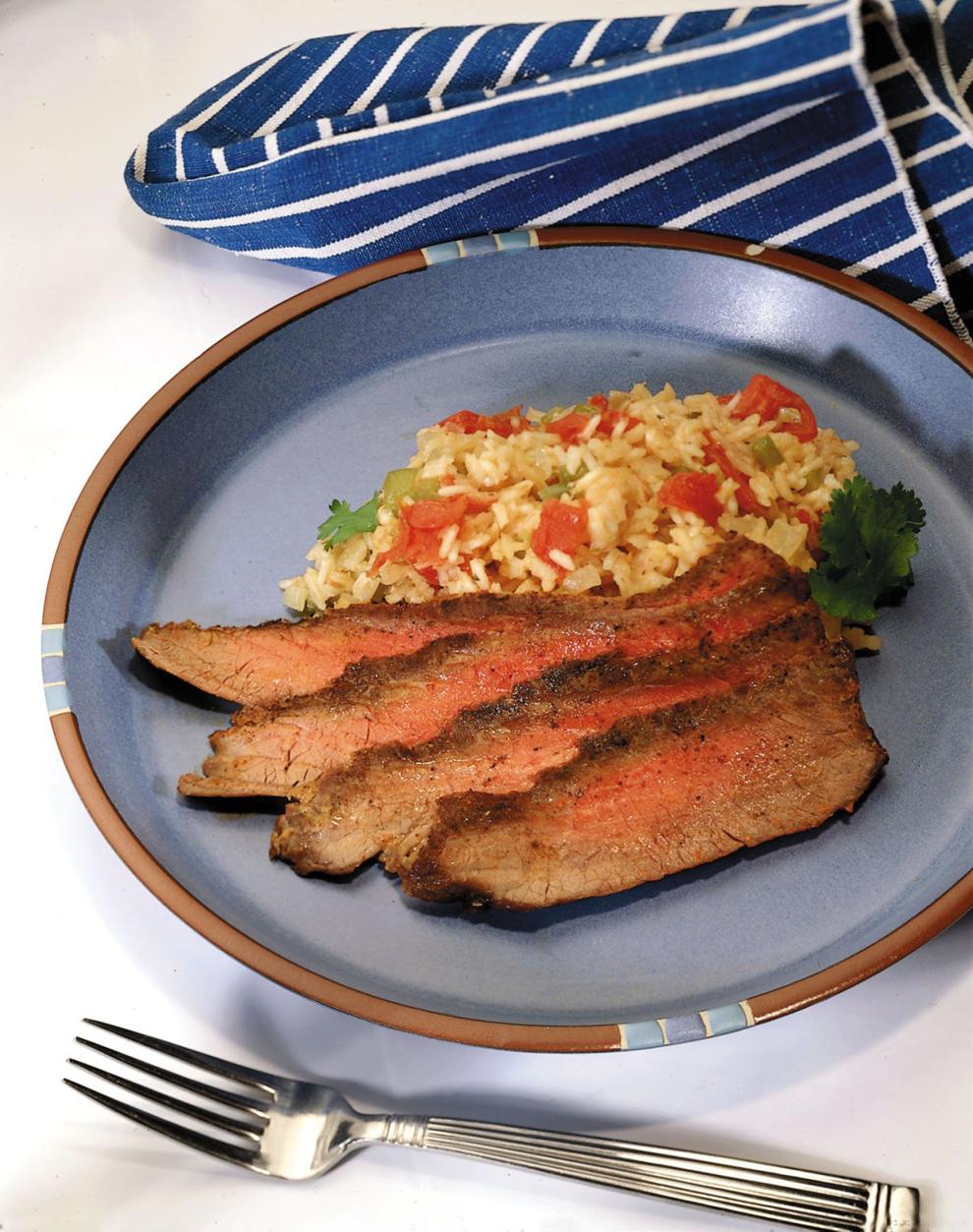 30minute dinner Simple flank steak with Spanish rice and red wine