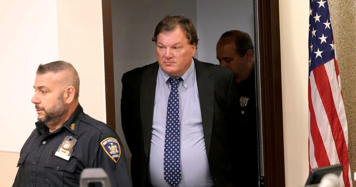 Accused Gilgo Beach serial killer Rex Heuermann admits to killing 8 ...