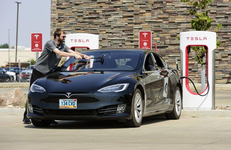 Tesla retreats from EV charging, growth of US network in doubt