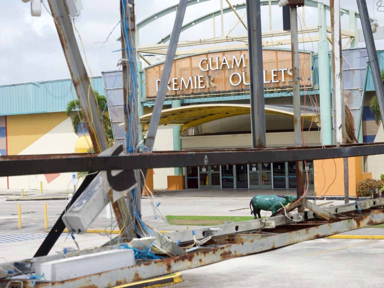 Ribbon-cutting ceremony held to officially reopen Pay-Less at Micronesia  Mall, News