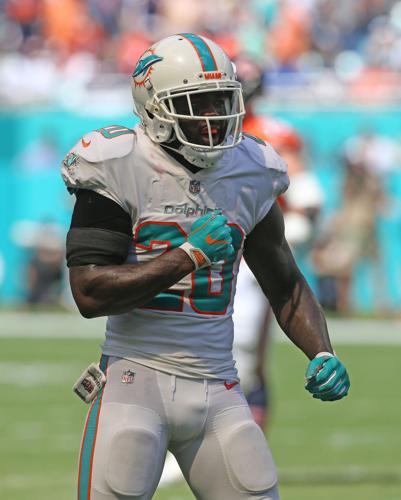 Miami Dolphins' Reshad Jones pulls himself out of game against