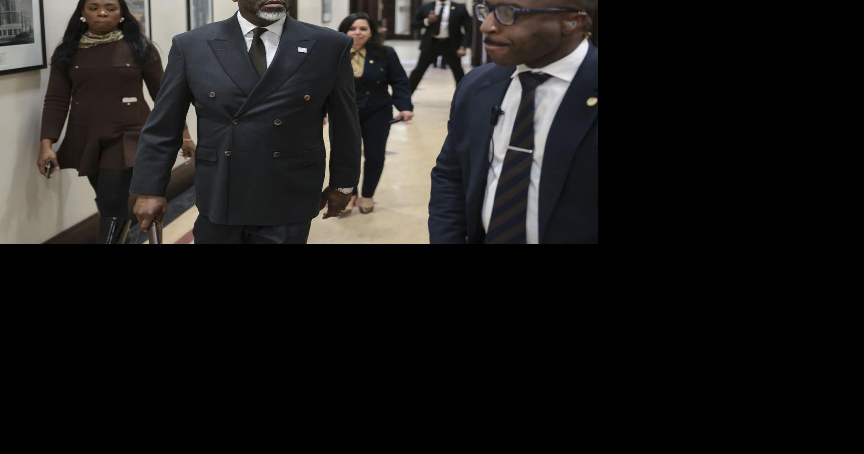 Chicago Mayor Brandon Johnson’s public market plan has slowed down to a crawl