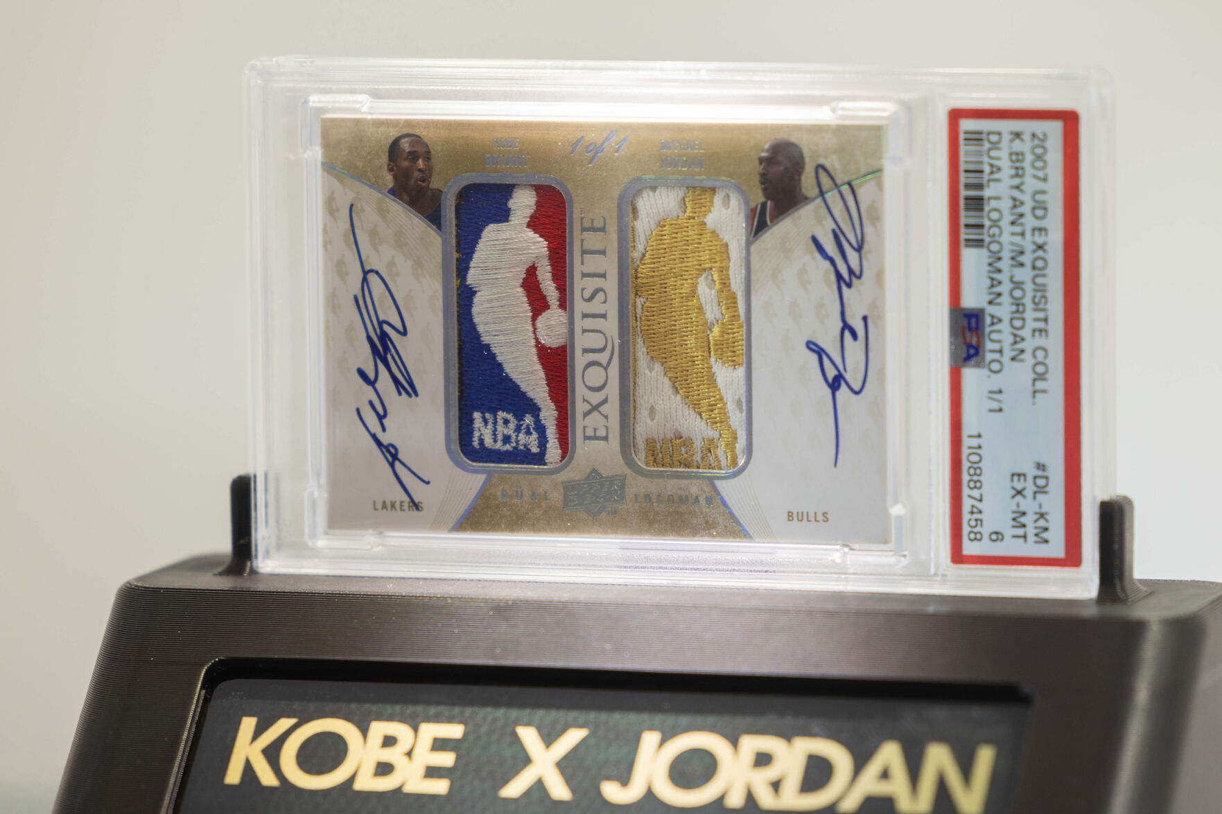 Unique Kobe Bryant-Michael Jordan card set to break price record