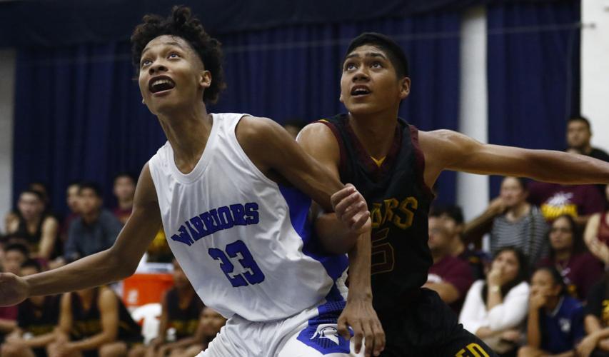 Warriors win battle for top spot (2).jpg