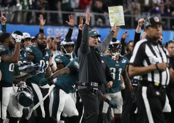 Super Bowl: Philadelphia Eagles stun New England Patriots in