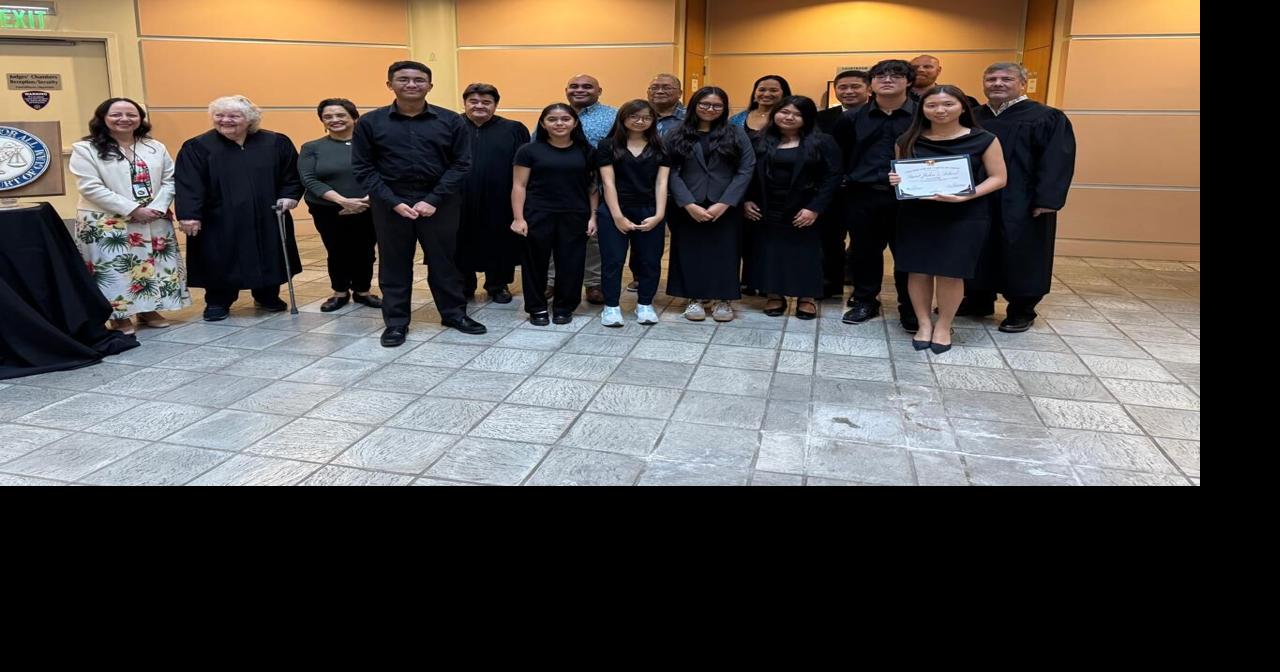 Su Jin Oh earns honors in mock trial, debate