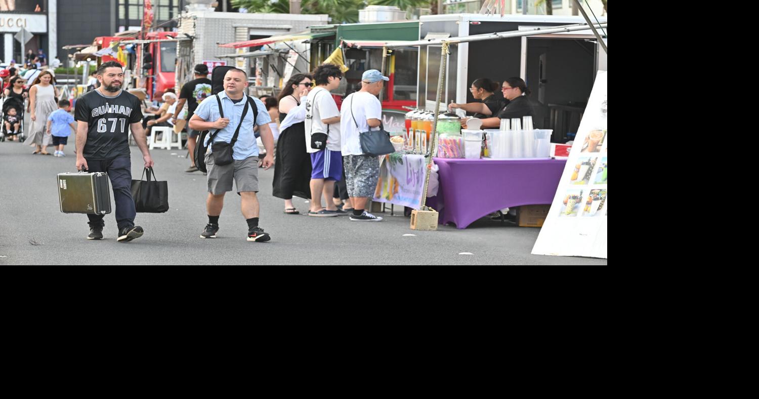 Tumon Night Market now in front of Tumon Sands