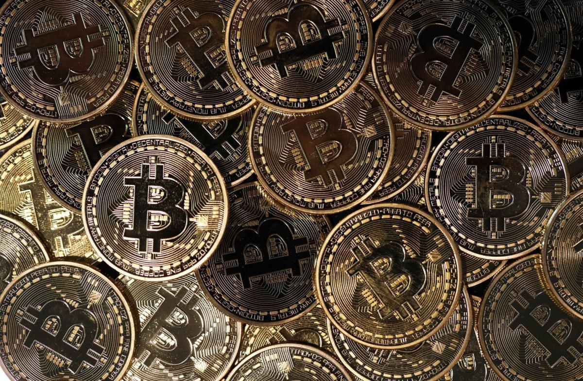 Poker players cash out in bitcoin to enhance winnings