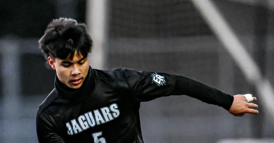 Friars’ EJ Sablan named first team defender in All-South Puget Sound League, will play for Linfield College | Guam Sports