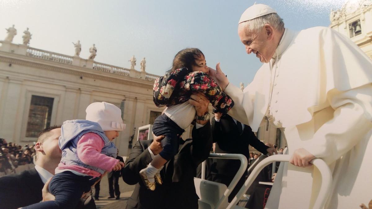 Guam girl gets blessing from pope