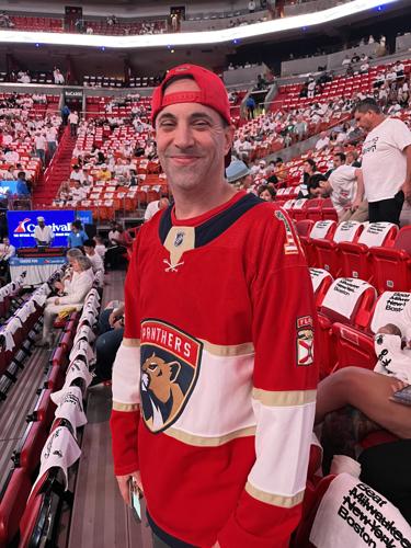 Palm Beach Gardens man treks to Florida Panthers' games for the love of  hockey