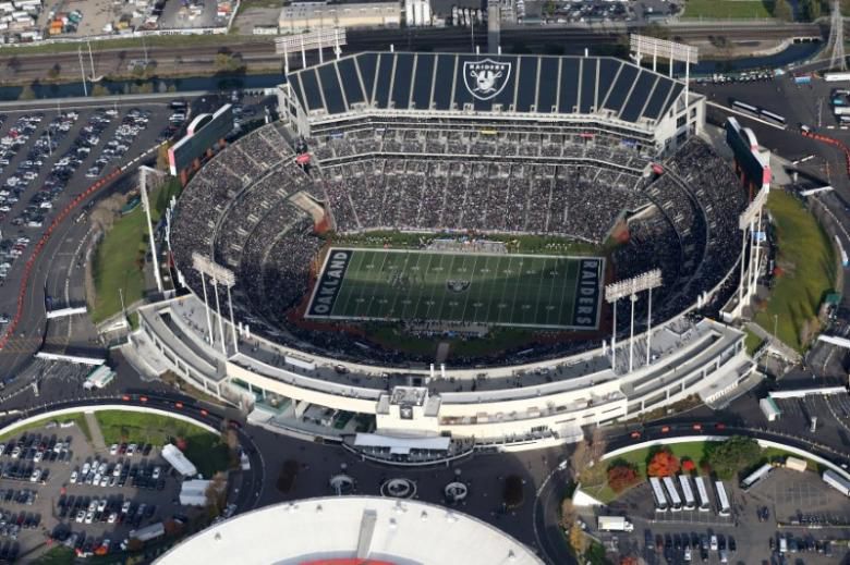As Raiders Pursue Las Vegas, Oakland Reaffirms Funding Stance - Football  Stadium Digest