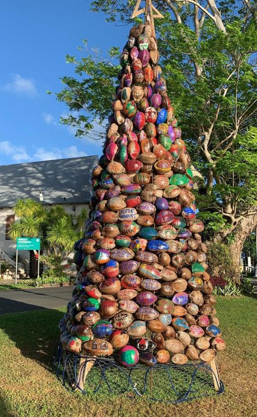 Have a coconutty Christmas!