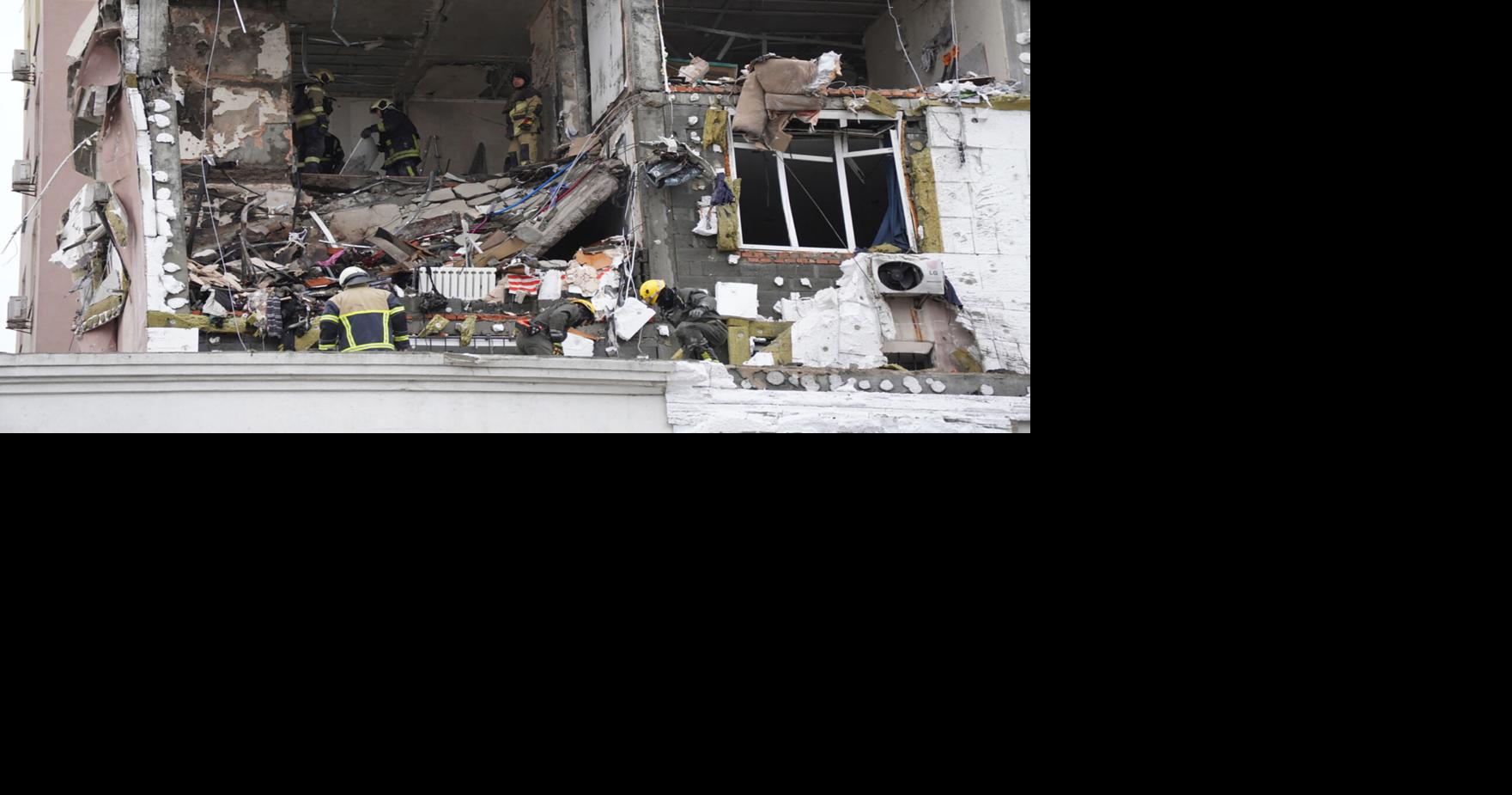 Volodymyr Zelenskyy prepares for Donald Trump meeting as Russians bombard Kyiv