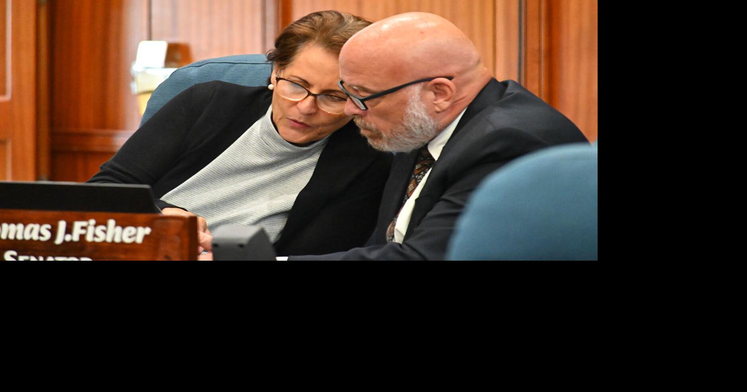 Governor OKs AG to represent Taitague in Sunshine Act case