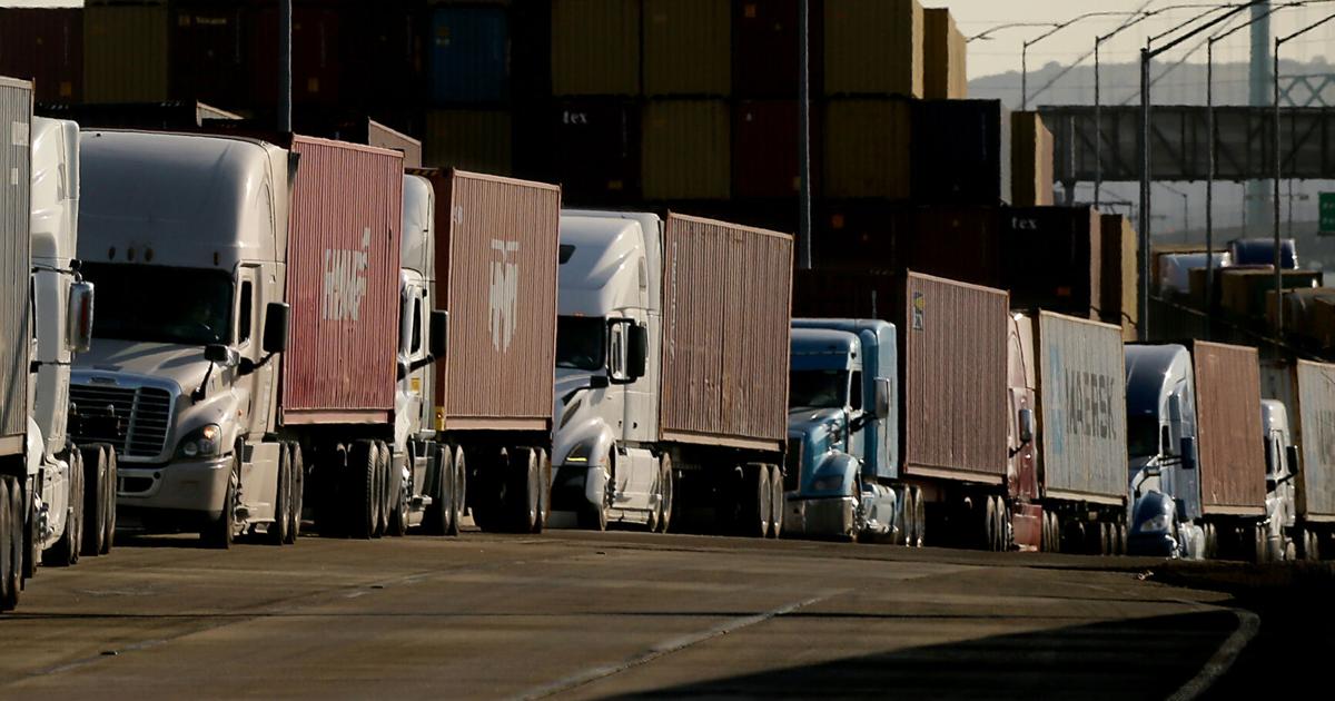 California voted to ban new diesel trucks at ports. Why did LA and Long Beach just add 1,000 more? | World Business | postguam.com