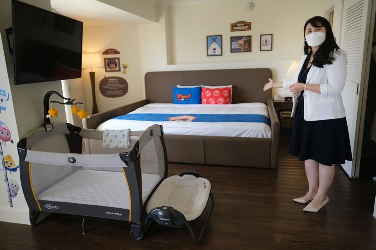 Lotte now offers family rooms based on 'Bread Barbershop'