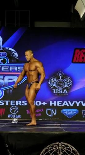 Dan Munoz places second in NPC Masters USA competition in Anaheim VID 1