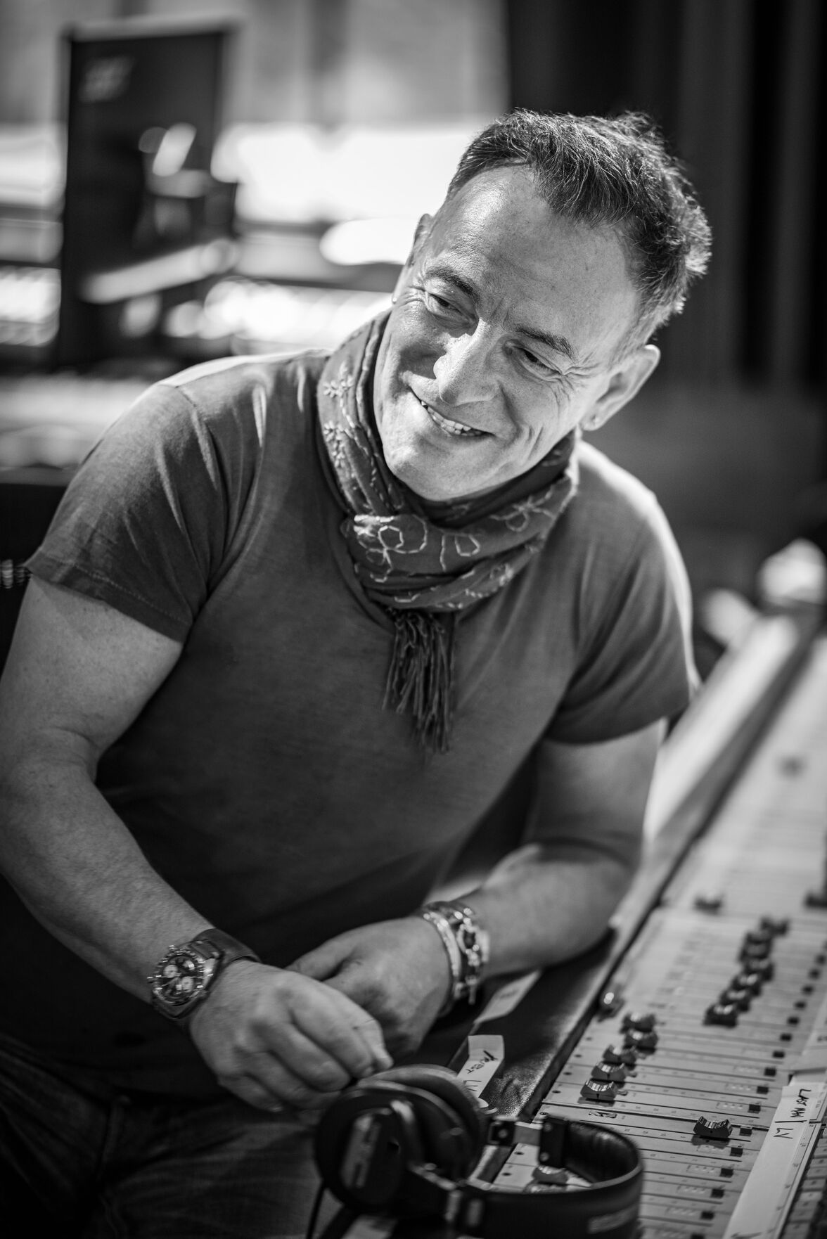 'Bruce Springsteen's Letter to You' celebrates E Street 'comrades in amps'