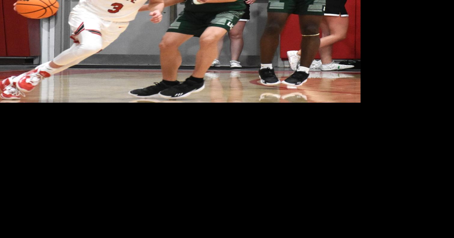 Basketball regional photos Howe girls vs. Panama, Howe boys vs