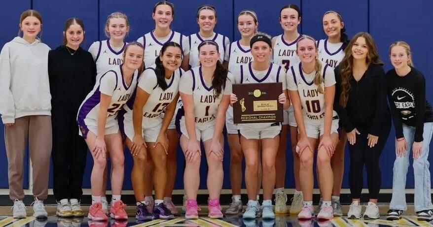 Red Oak, McCurtain girls win regional championships, more area playoff results