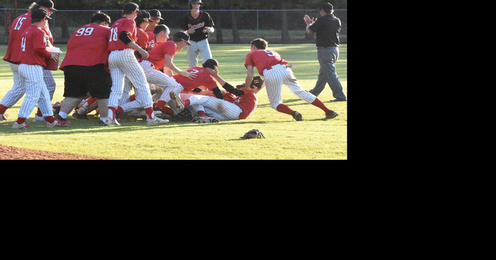 Baseball state tourney matchups revealed for Poteau, Howe Sports