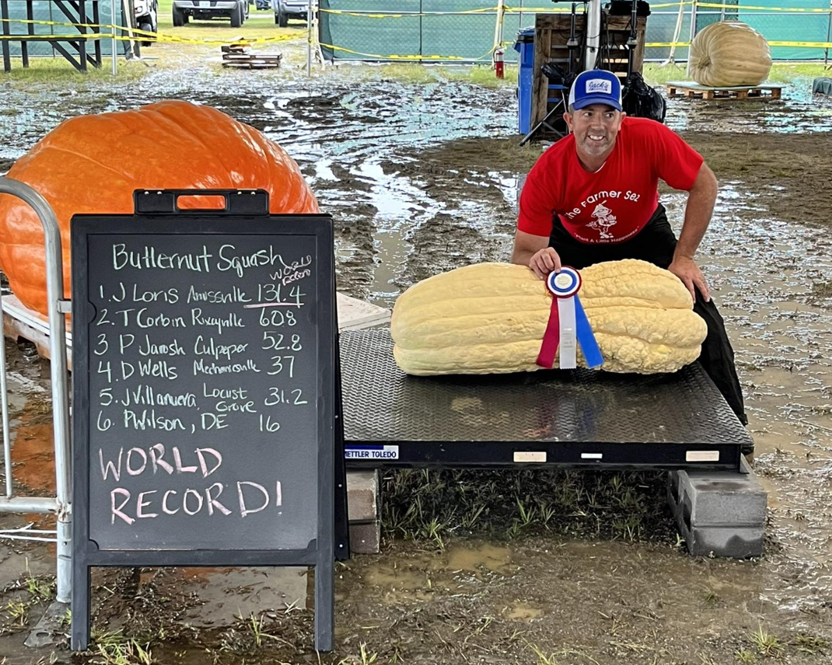 Jason Loris sets 2 world records with his giant butternut squash