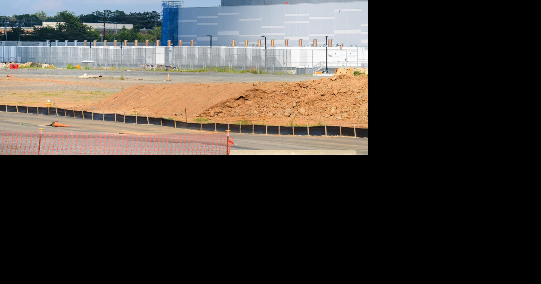 Photo_News_Data Center Series_data center diesel generators generic.jpg
