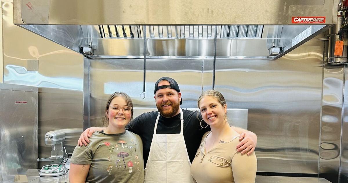 Siblings' open Yoder’s Dutch Delights in Manassas Park | News ...