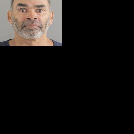 Lorton man charged with indecent exposure in Potomac Mills food court
