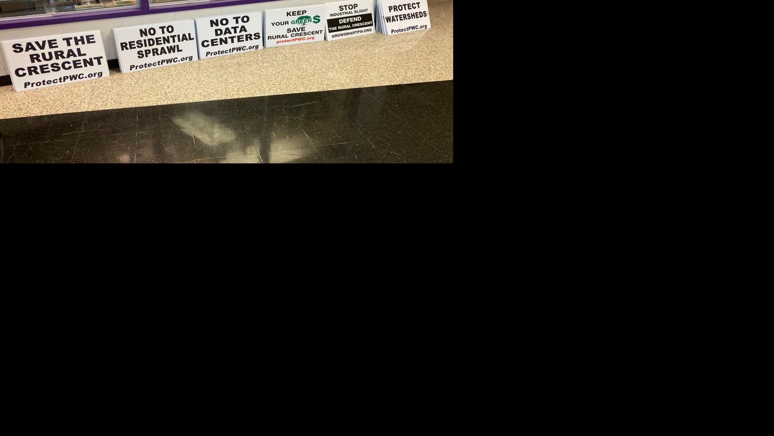 Photo_News_Rural crescent town hall.jpg