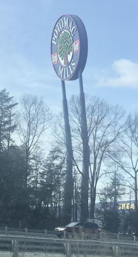 Leaning Potomac Mills Mall Sign Taken Down After Days-Long I-95 S