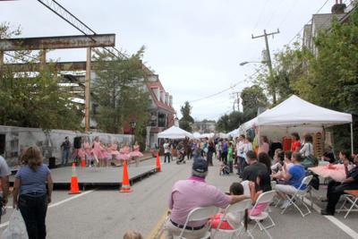 Occoquan Arts And Crafts Show Returns June 2 3 Arts Entertainment Princewilliamtimes Com