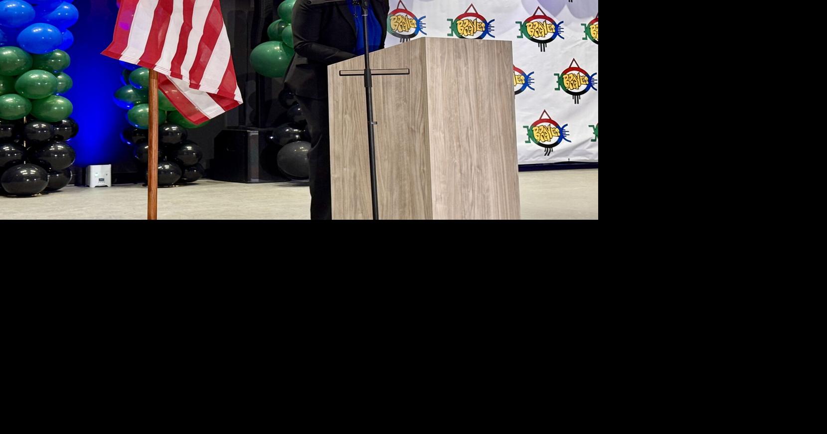 Photo_page x_News_new schools_McDade at lectern.jpg