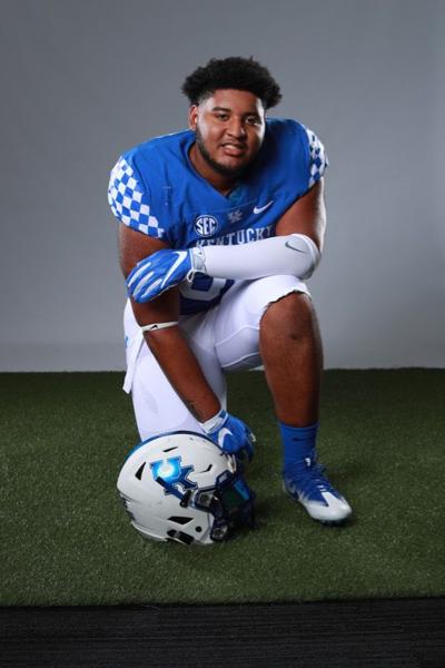 Woodbridge Senior H S Elite Football Recruit Pushes Through
