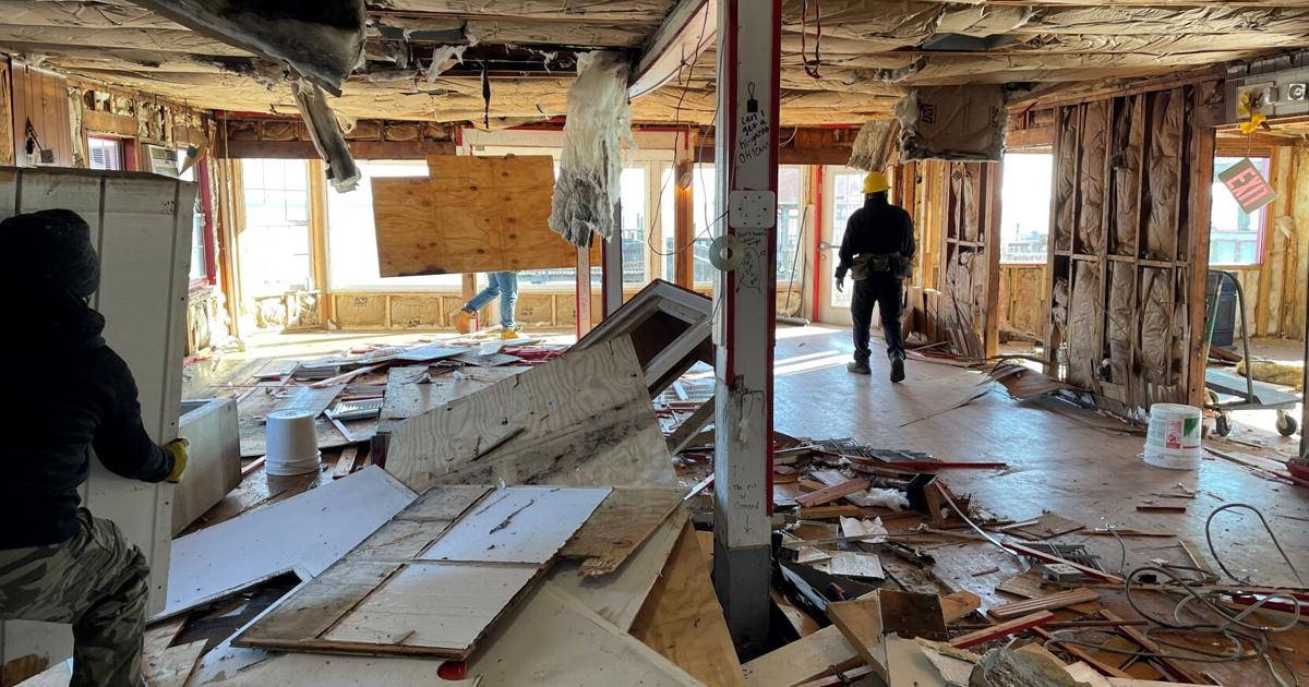 Renovations delay opening of new restaurant at Tim’s Rivershore site ...