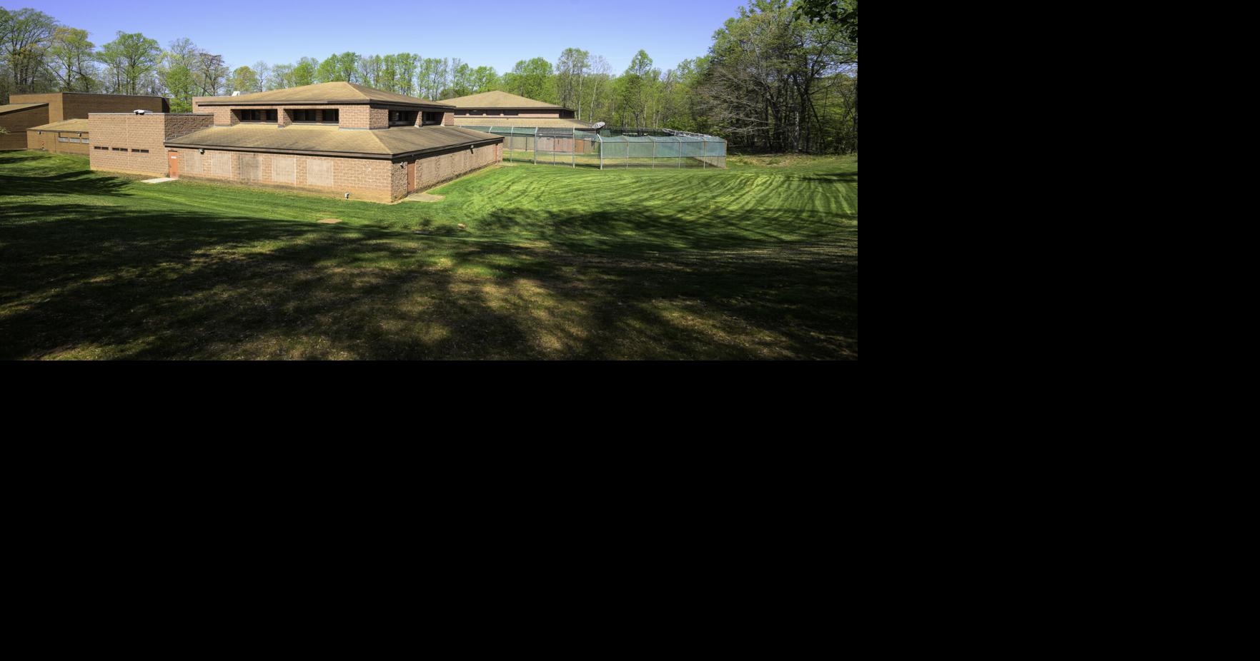 Photo_Pages 4_5_News_Juvenile Detention Center_exterior copy.jpg