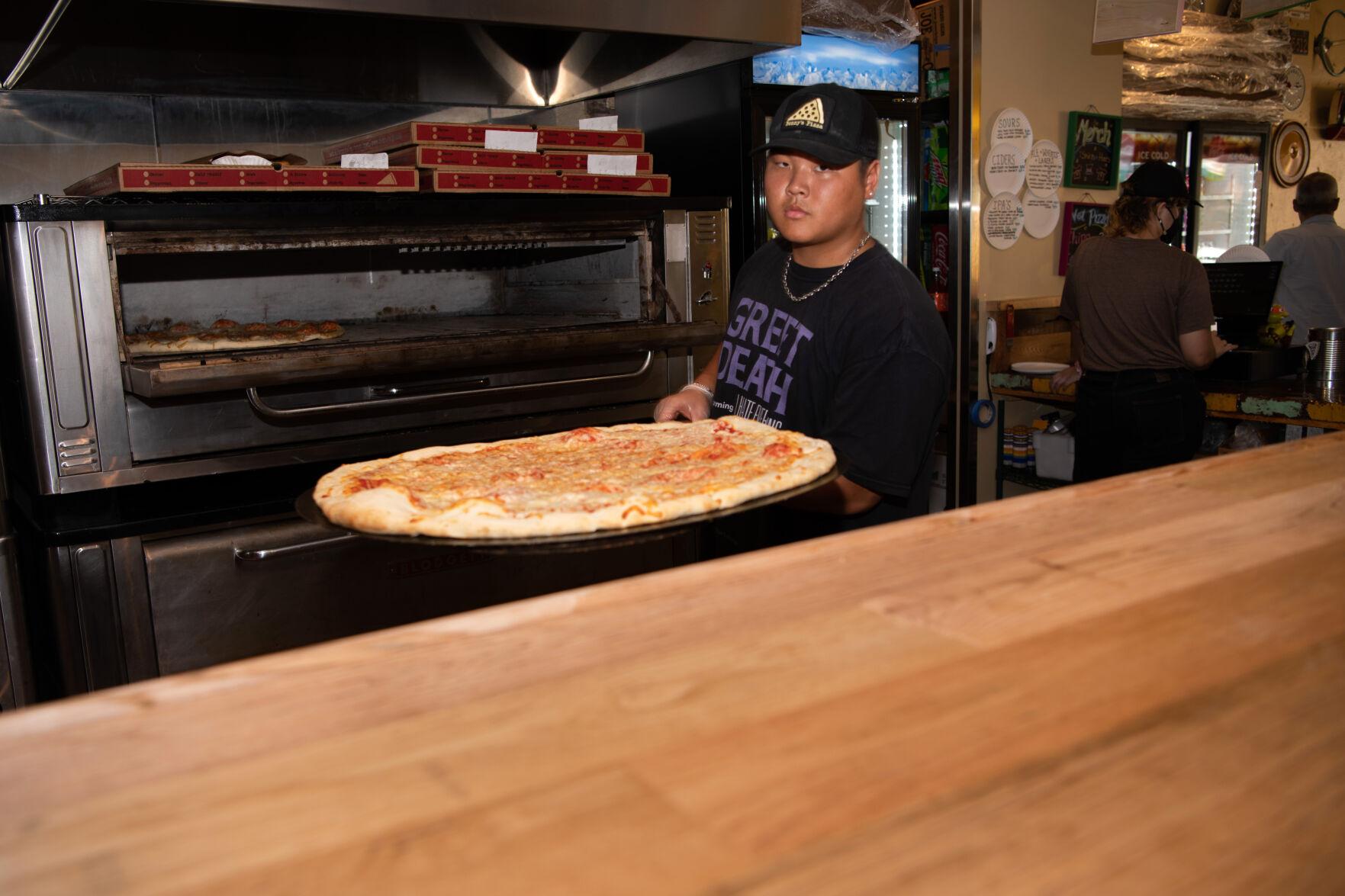 A slice of nostalgia Benny’s pizza, a longtime college town favorite