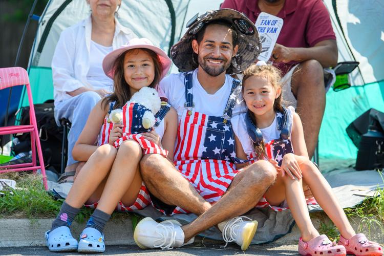 Photo_News_PWC 4th of July Parade_edwin santos and his two daughters_S52_3614.jpg