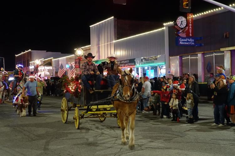 Pryor's Christmas Parade of Lights Community