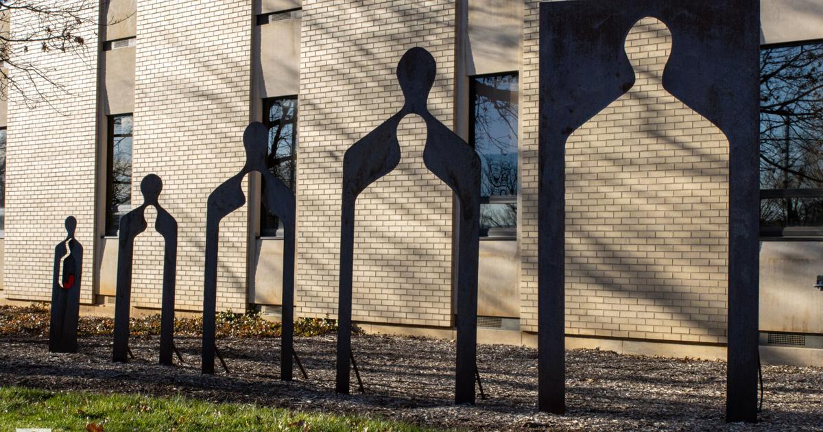 Land and Water Research Building, Metal Statues
